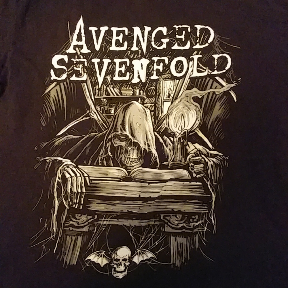 AVENGED SEVENFOLD NOS NWOT 2XL SHIRT